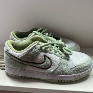 Fleece Honeydew Nike Dunks